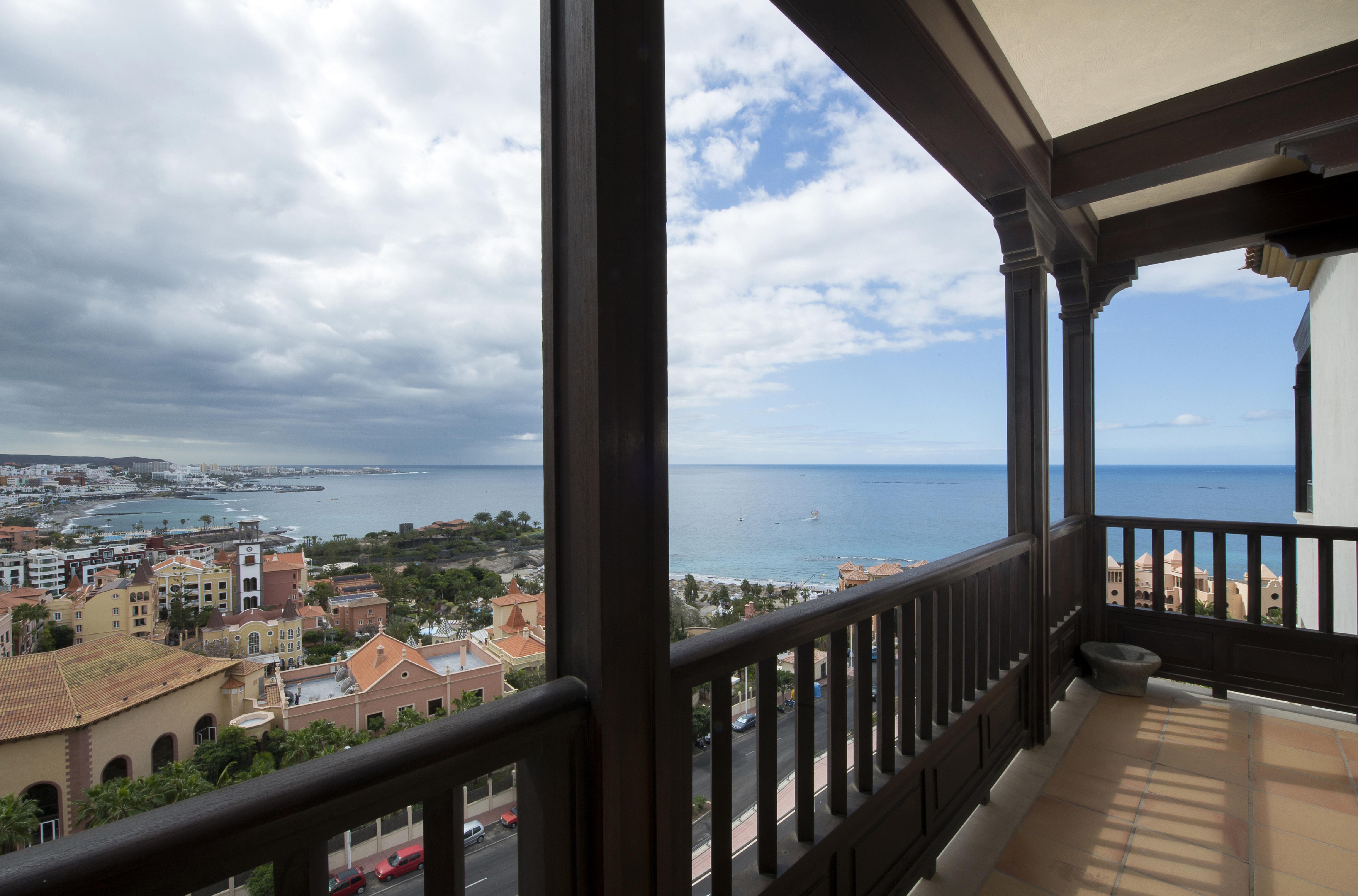 Vincci Seleccion La Plantacion Del Sur Hotel Costa Adeje  Ngoại thất bức ảnh View from the balcony of the hotel